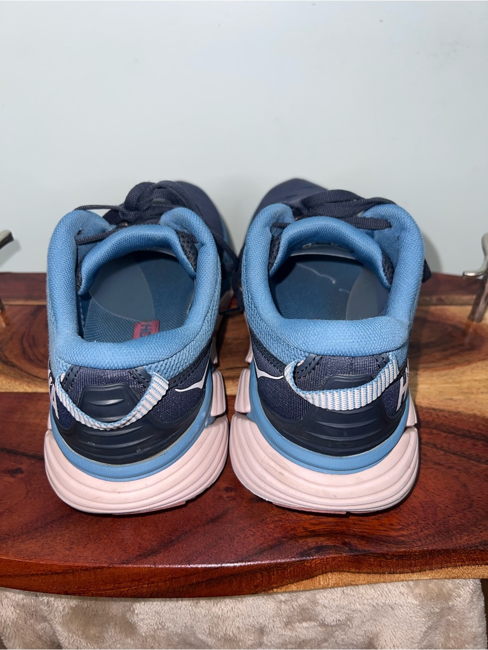 HOKA One One Gaviota 3 Ombre Blue Rosette Stability Running Shoes Women’s US 9B - Picture 7 of 12